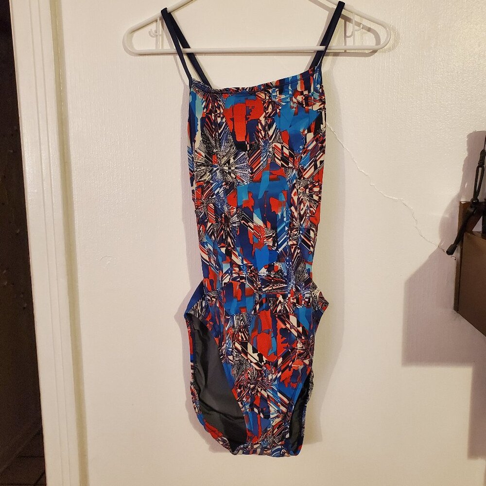 Athletic swimsuit